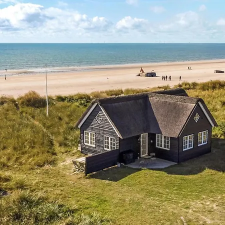 펜션 Three-bedroom In Blåvand